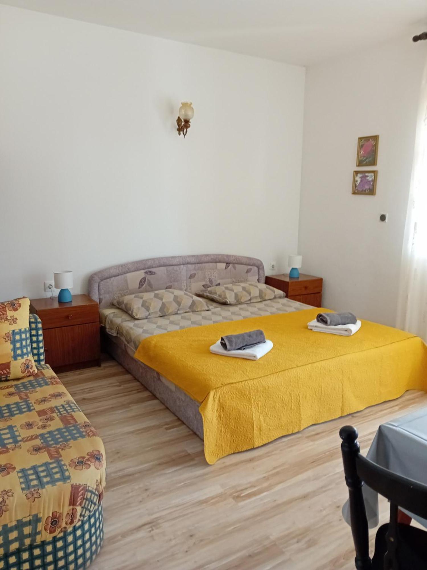 Spajic Apartments セゲット・ヴラニツァ エクステリア 写真